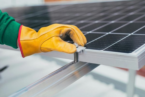 Panneau solaire photovoltaïque : une solution pour votre avenir